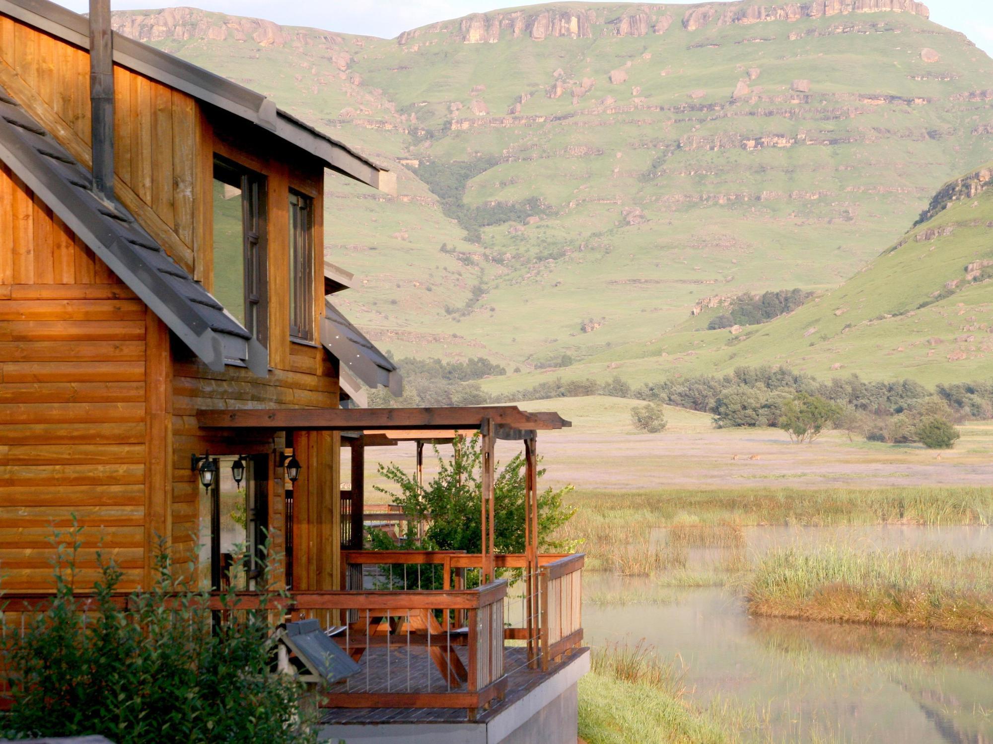 Sani Valley Nature Lodges Himeville Eksteriør billede