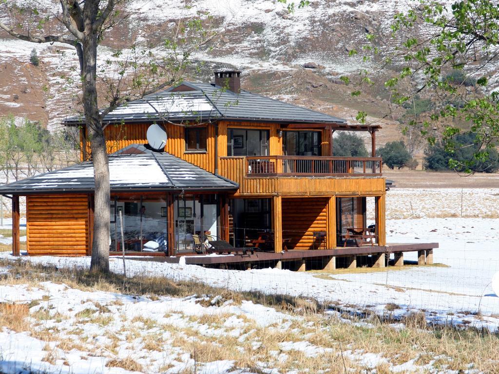 Sani Valley Nature Lodges Himeville Eksteriør billede